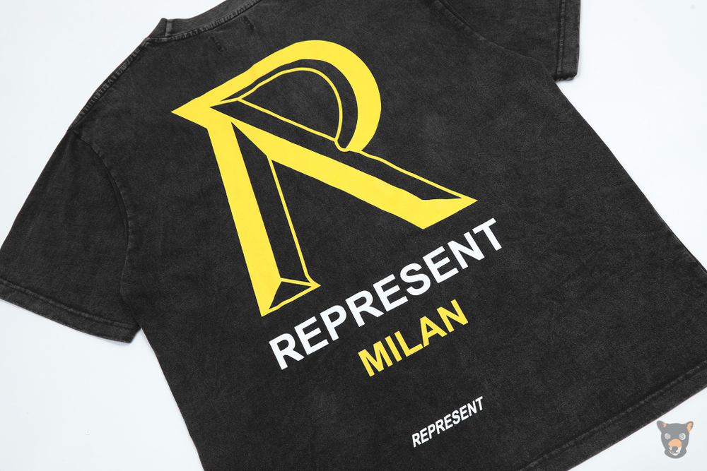 Футболка Represent • Milan