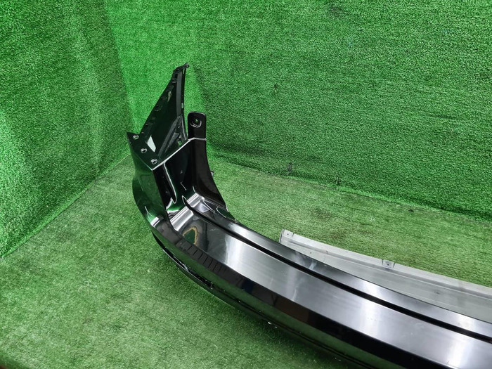 Бампер задний Bentley Bentayga (2015-2020)