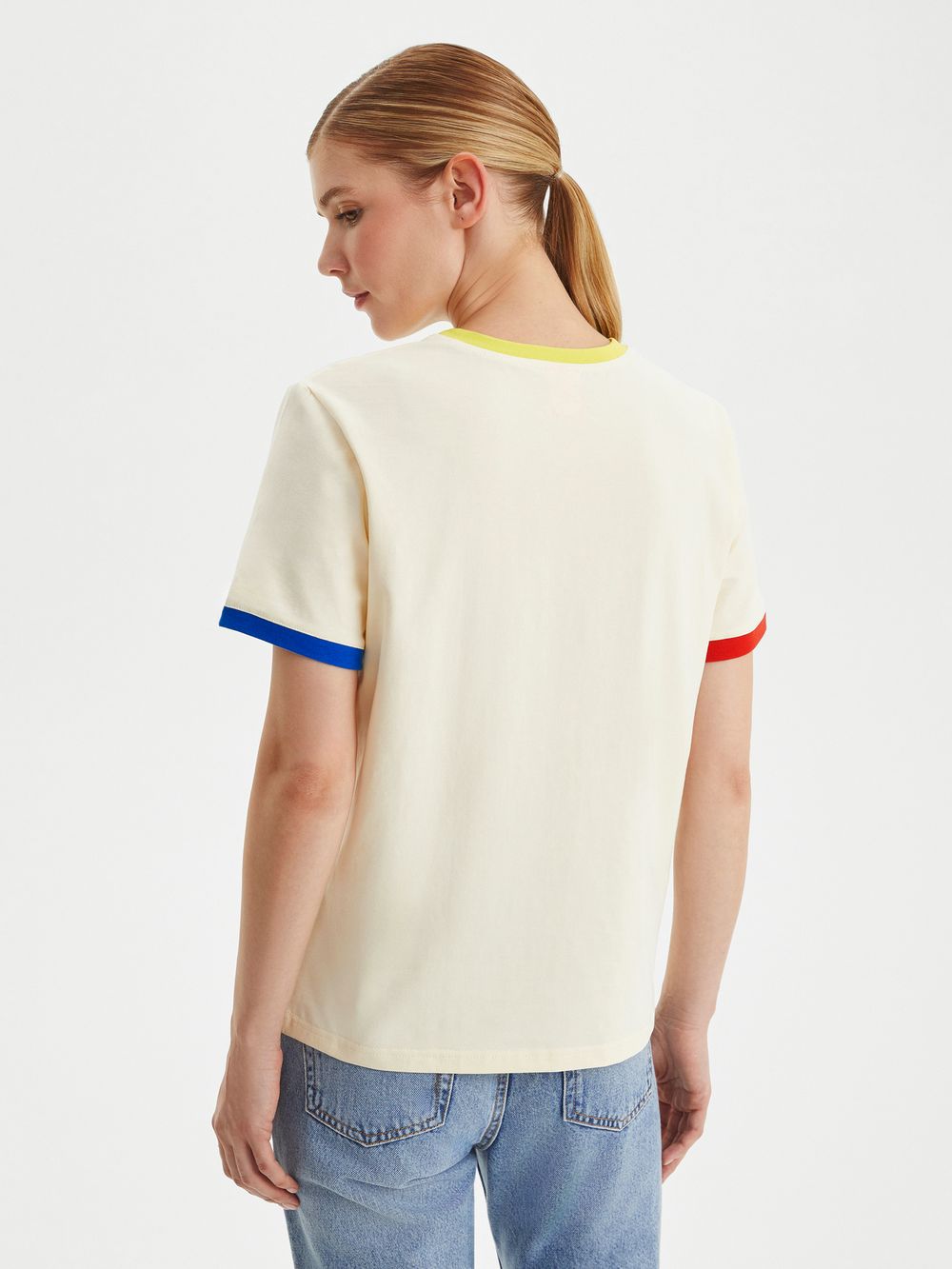 Женская футболка LEGO - folly dot.