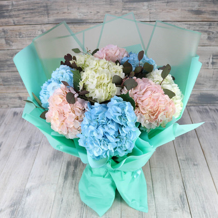 Букет из гортензии "Объятия любви"