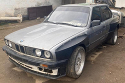 BMW E30 PANDEM (ROCKET BUNNY) Переднии накладки на фартук ВП (Реплика "Стекловолокно")