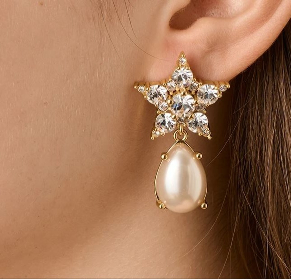 Серьги Dyrberg Kern HYDRA SG CRYSTAL / WHITE PEARL 450032
