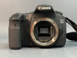 Canon 60D Body 7676 Кадров