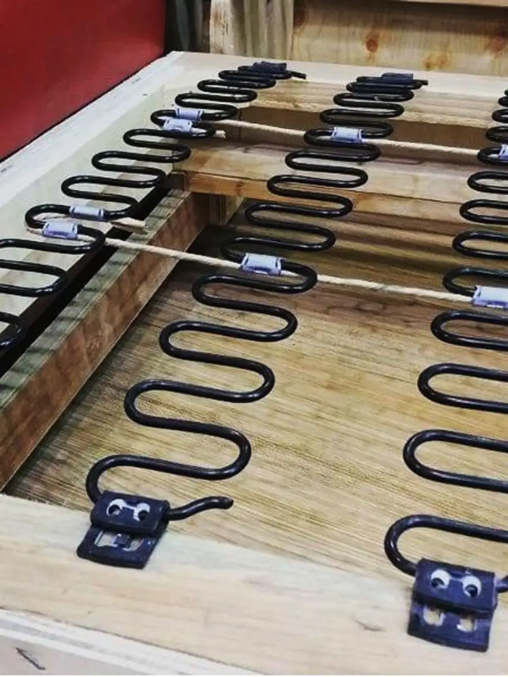 Пружина змейка для дивана 770 мм, 1 шт