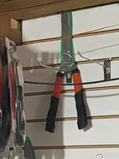 Кусторез короткая ручка