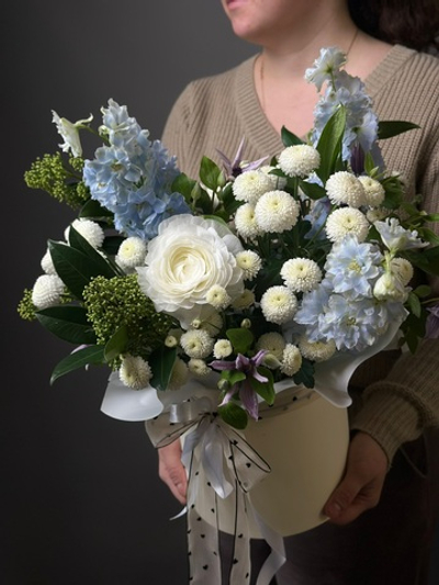 Цветы в коробке «Цветочная шкатулка»