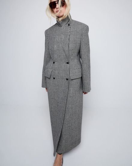 Пальто с формообразующими бедрами из шерсти Диор клетка черный/белый