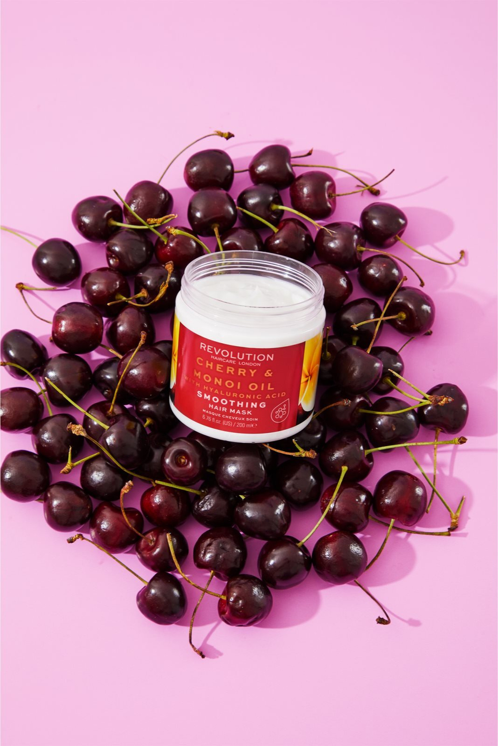 Revolution Haircare Hair Mask Cherry & Manoi Oil - разглаживающая маска для кудрявых и волнистых волос /   200  ml  / GTIN 5057566583879