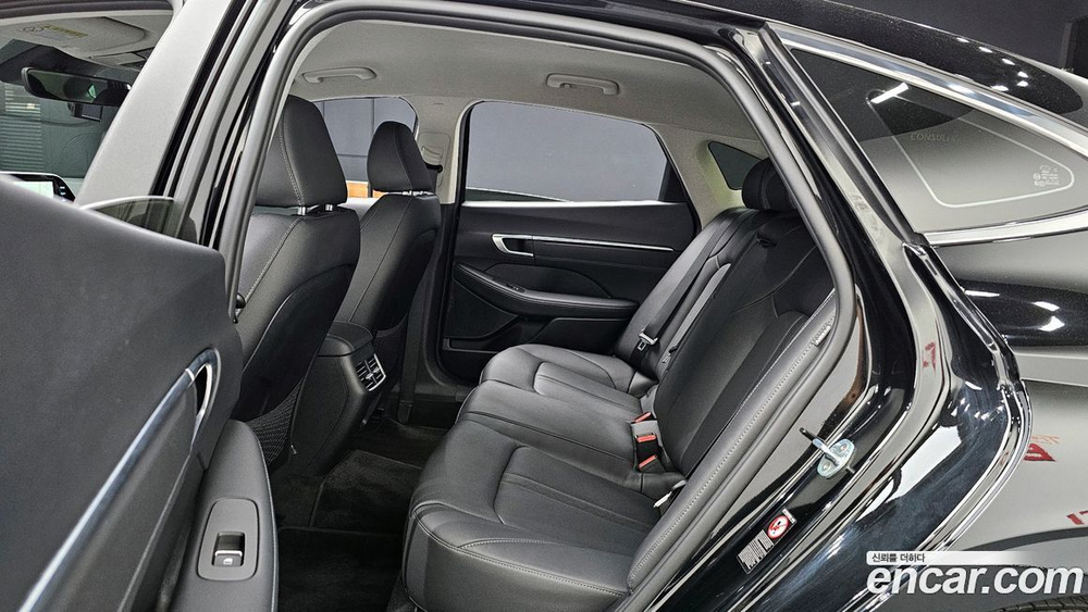 Hyundai Sonata (DN8) 2.0 (11.2019)