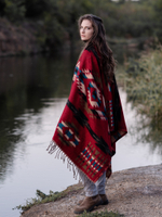 Палантин теплый с орнаментом Навахо
