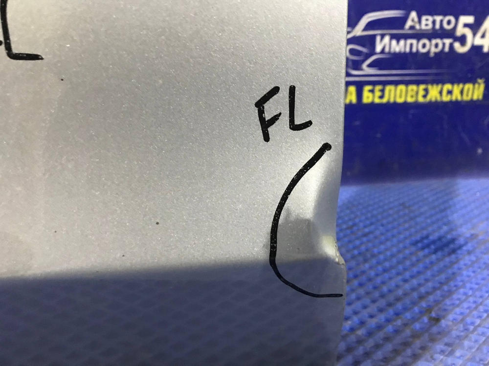 Дверь передняя левая MITSUBISHI COLT 2003