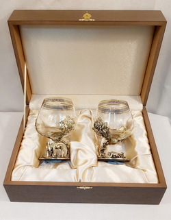 Набор из 2-х бокалов для коньяка "Охота на лося и Охота на кабана" (подарочный футляр)