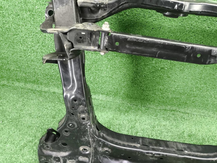 Подрамник передний Zeekr 001 (2021-н.в.)