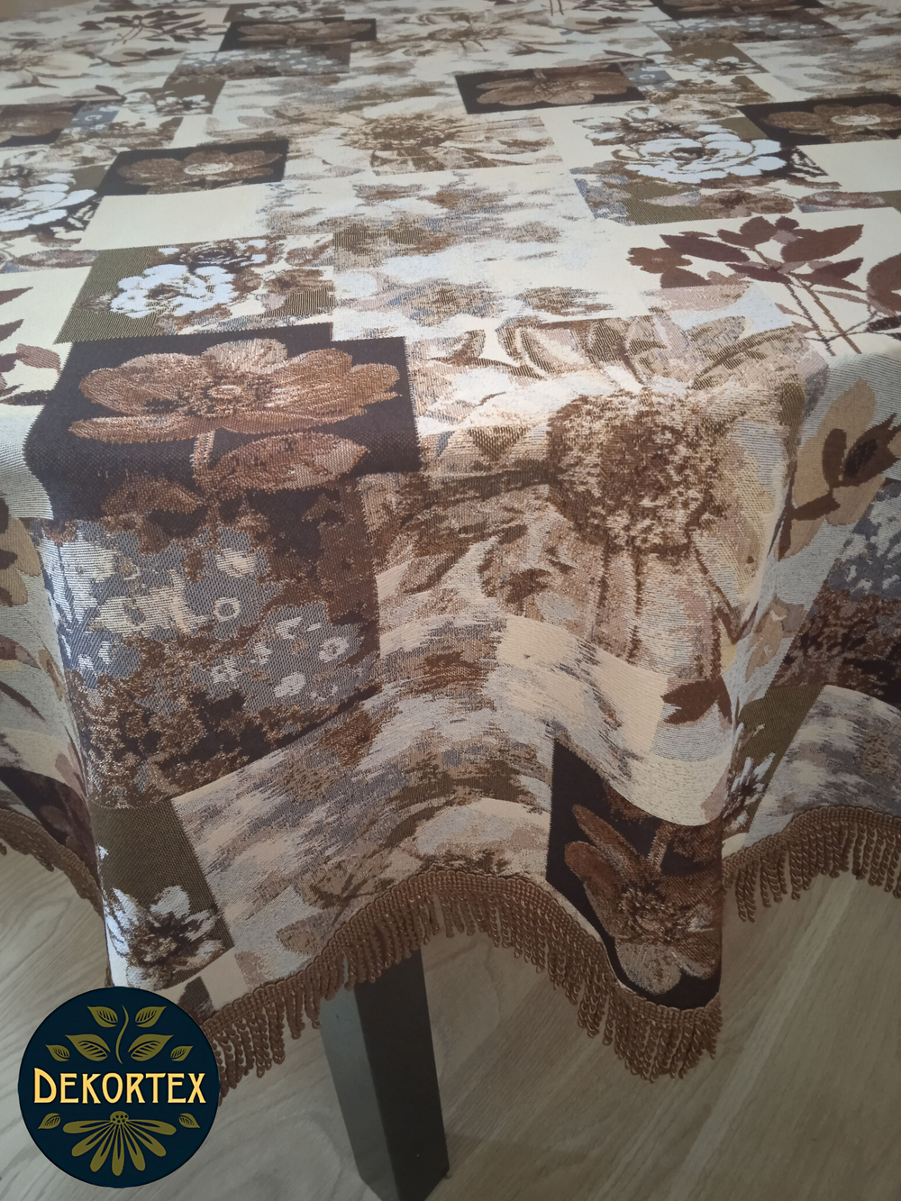 Гобеленовая скатерть Цветочная коллекция D 160 см