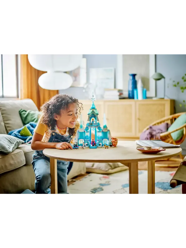Конструктор Disney 43244 Ледяной дворец Эльзы