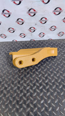 Зуб болтовой C41B45 боковой левый