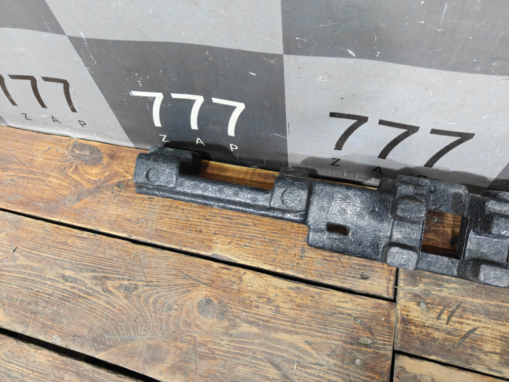 Абсорбер (наполнитель) переднего бампера Москвич 3 22-нв Б/У Оригинал 2803301U3480