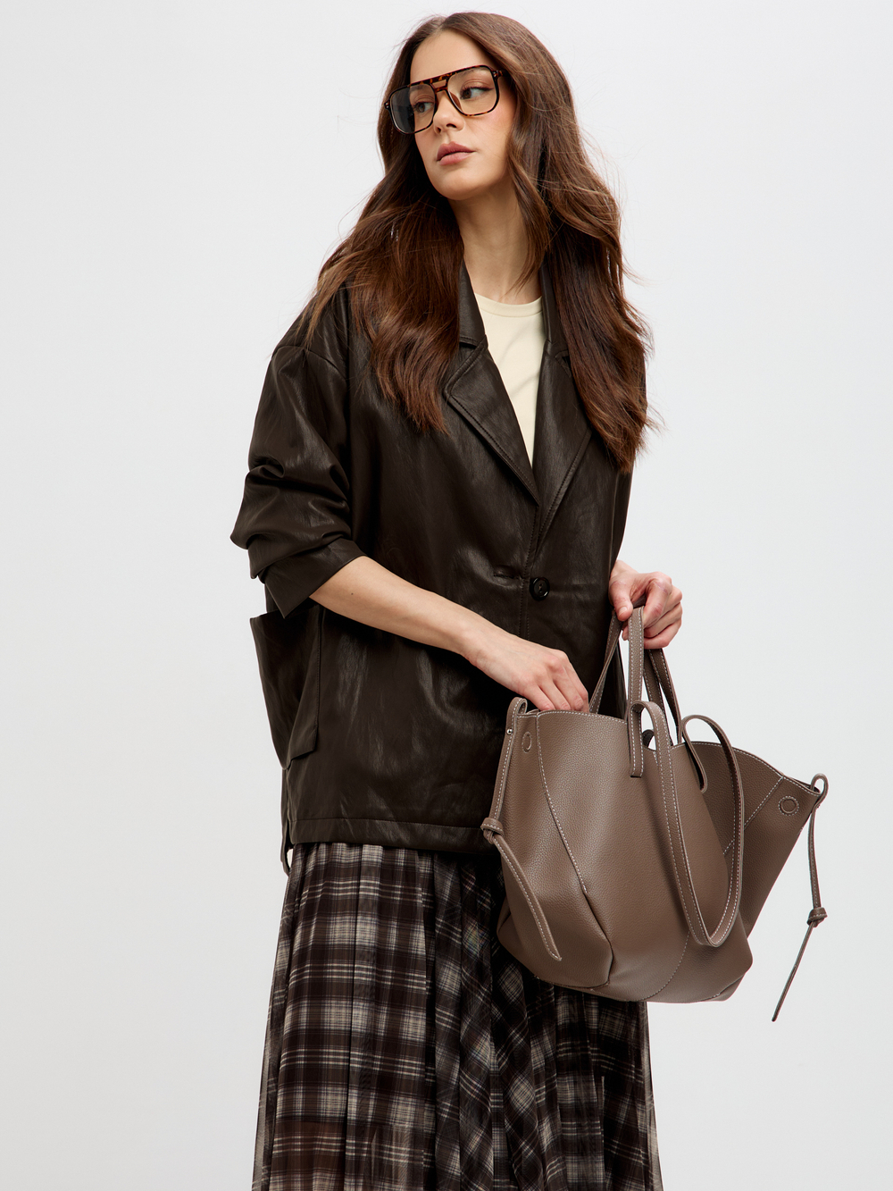 Жакет из экокожи свободного силуэта