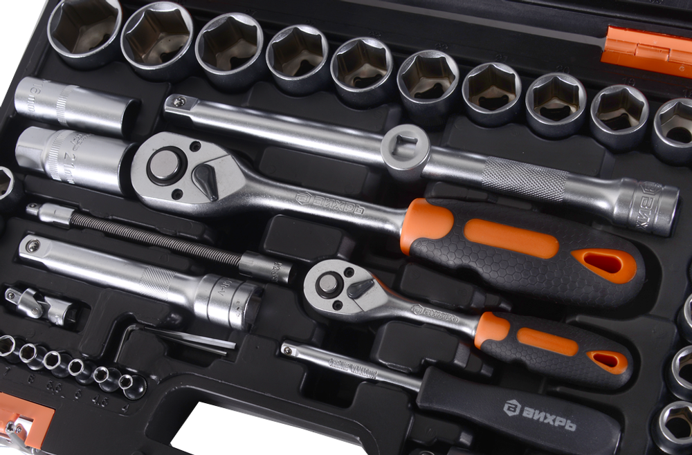 Набор инструментов, 1/2" , 1/4" , CrV, пластиковый кейс 94 предмета Вихрь