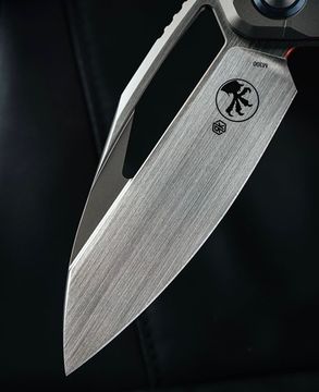 Нож складной Microtech Matrix - клинок из стали M390, рукоять - титан + карбон, стеклобой