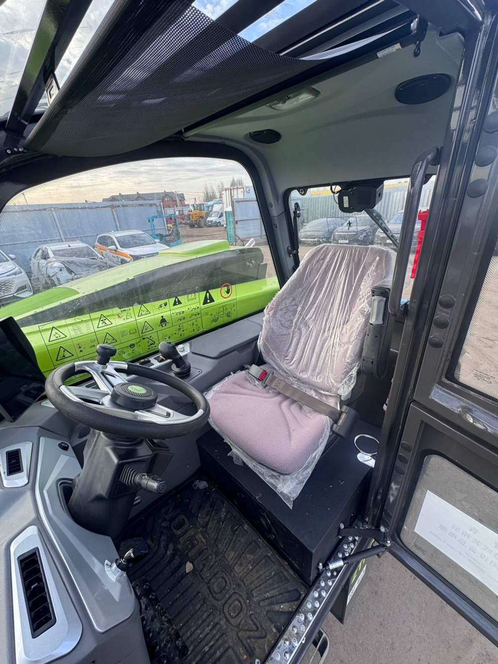 Zoomlion ZTH* Телескопический погрузчик ZTH3507 (Дизельный, 4,1 л, 101 л.с., АТ)