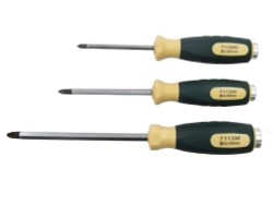 Отвертка крестовая силовая PH.3х150ммL RockForce##Rock FORCE RF-7113M