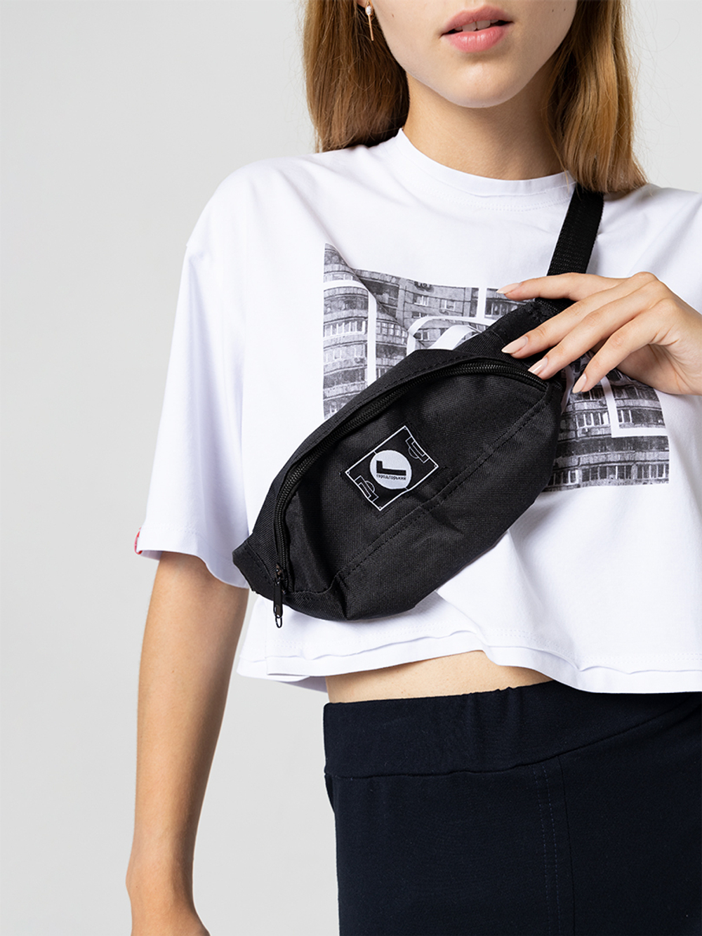 Поясная сумка Город Горький черная