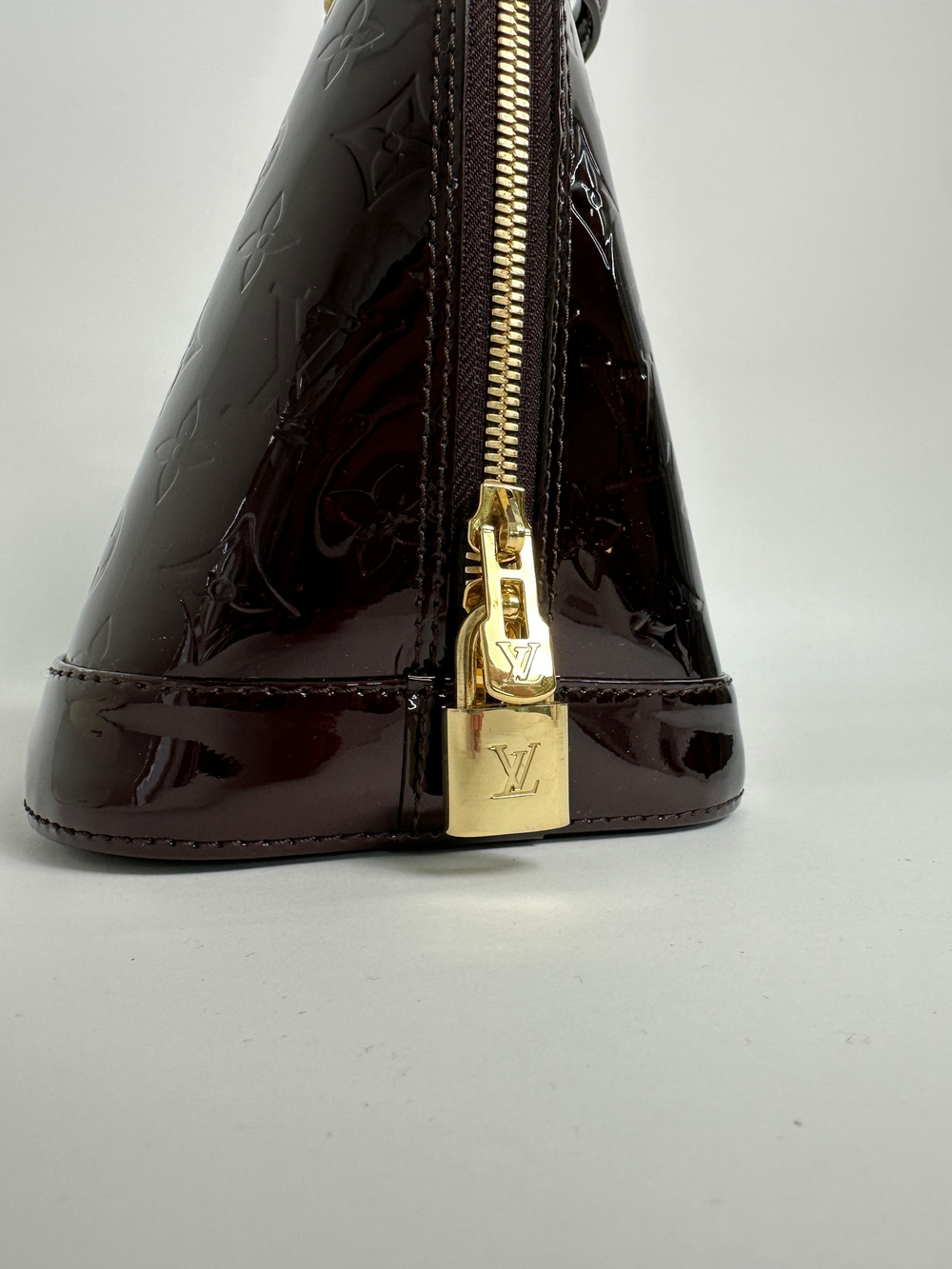 Сумка Louis Vuitton Alba