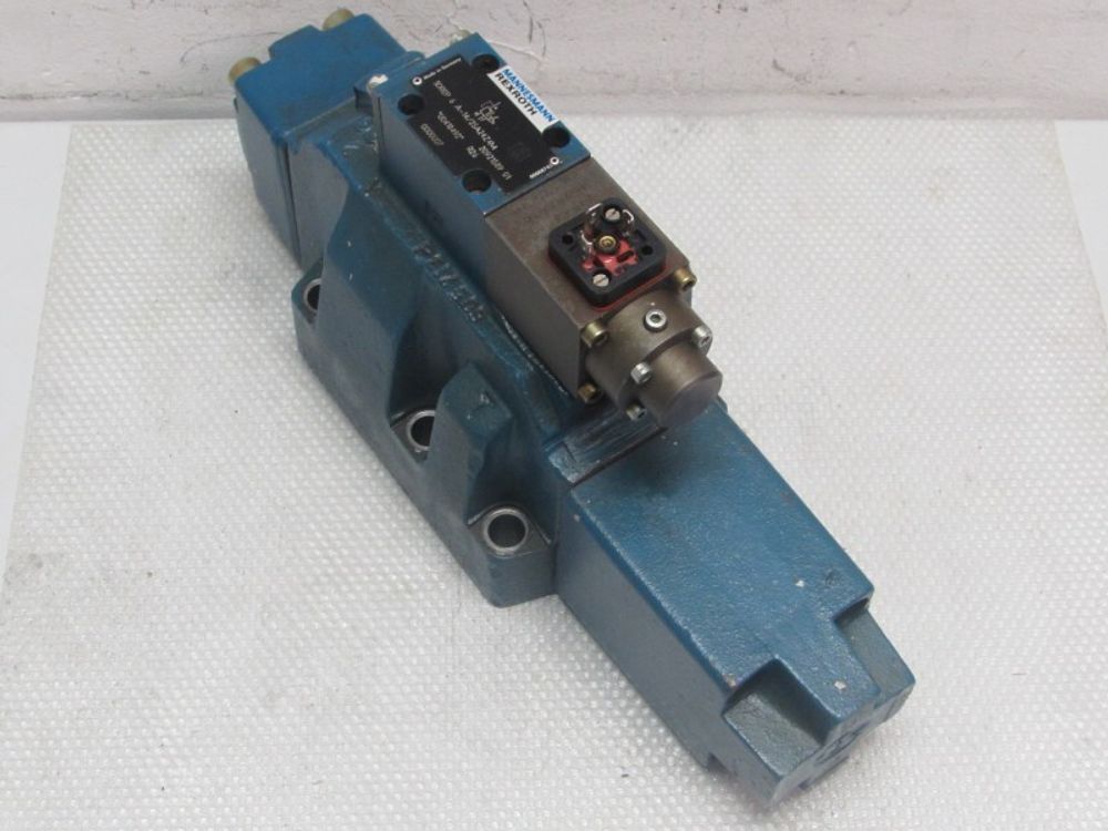 Rexroth 4WRZ 25 EB 220-51/6A24Z4/M