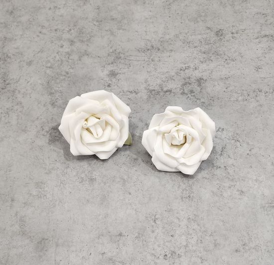 Цветы из латекса (фоамарина) бело-красный 4.5 см, набор 5 штук