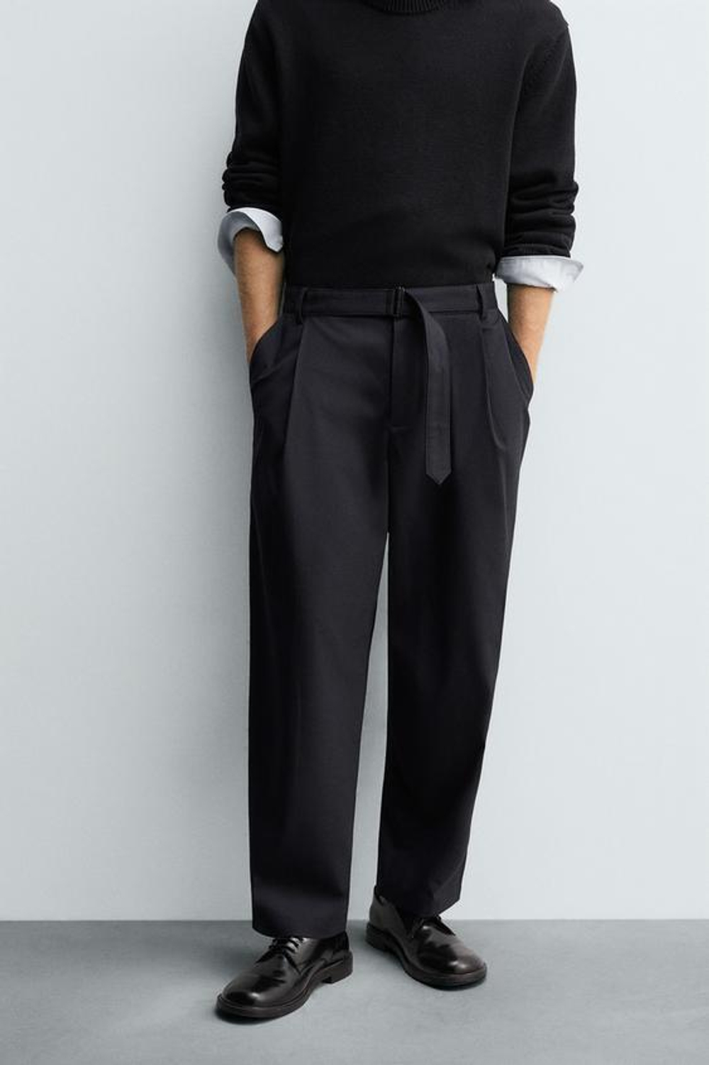 ZARA БРЮКИ RELAXED FIT С РЕМНЕМ, МОРСКОЙ СИНИЙ