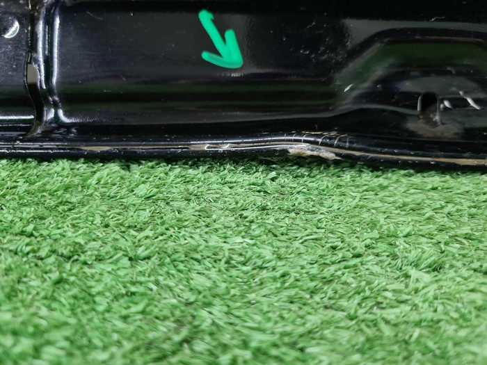 Дверь задняя правая Toyota Land Cruiser 300 (2021-н.в.) (В пленке)