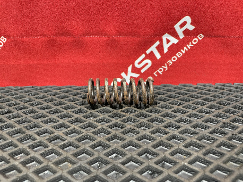 Пружина клапана выпускного