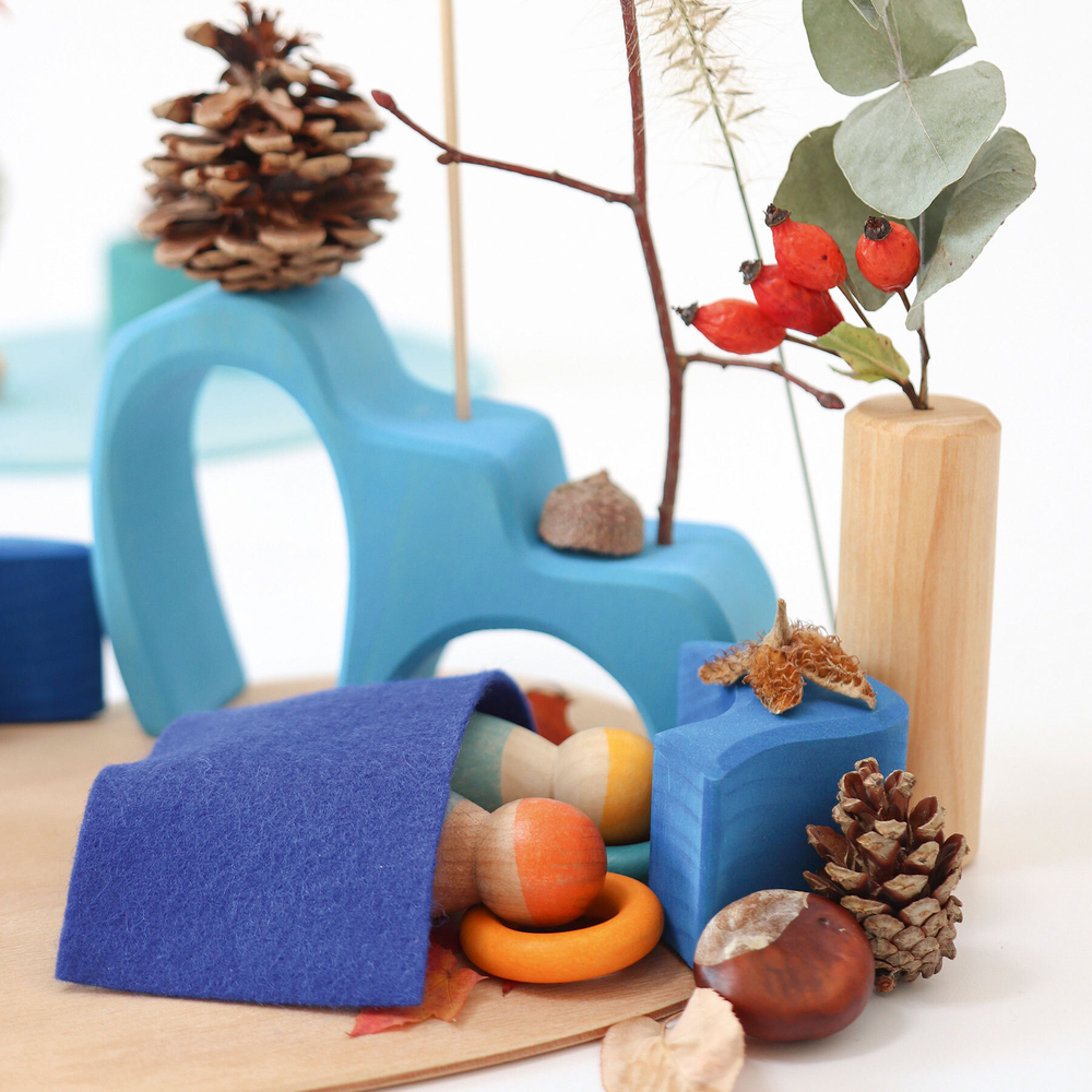 Деревянный сюжетный игровой набор "У воды"