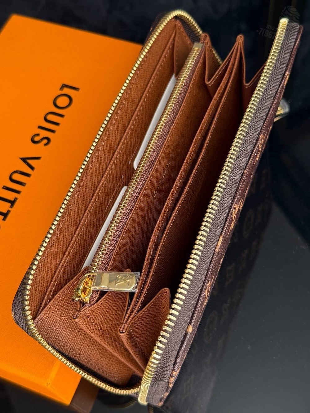 Портмоне Louis Vuitton Zippy