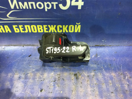 Ручка двери задней левой салонная TOYOTA CORONA 1993