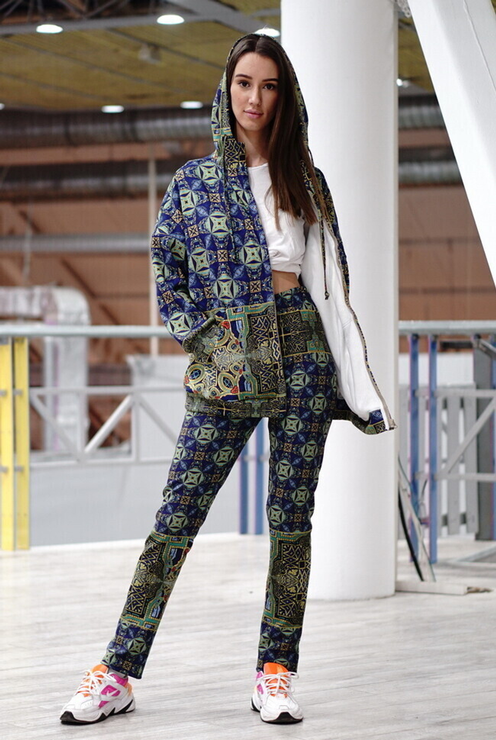 Комплект "Модерн", по мотивам графики Альфонса Мухи