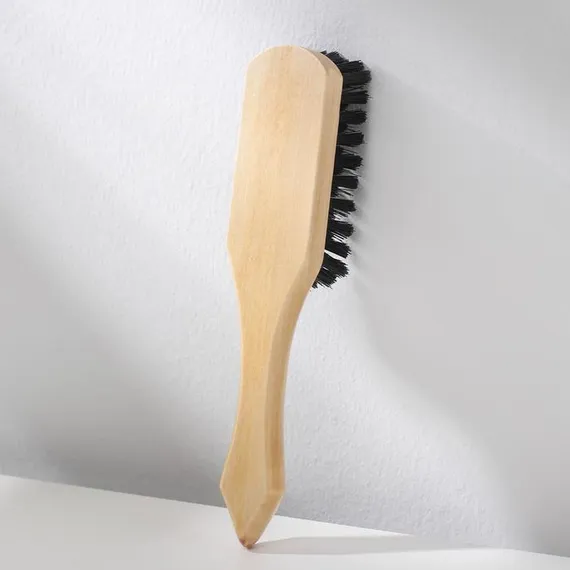 Щётка для одежды, 20×3,5 см, искусственная щетина, цвет МИКС