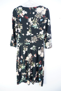 Платье Elis из вискозы с цветами 42 размер, новое