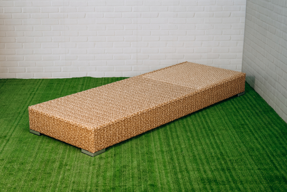 Шезлонг-лежак плетеный Mantera