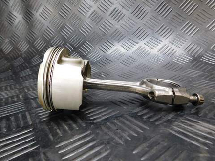 Поршень Suzuki GSX1300R Hayabusa 99-2007 (2)