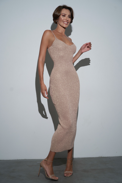 Платье макси с люрексом в золотом цвете