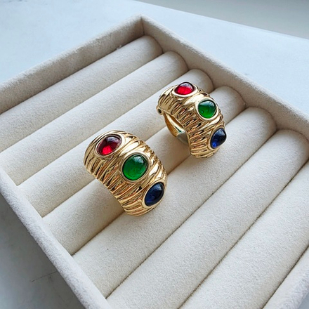 Клипсы Ciner с тремя кабошонами