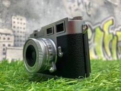 Minox DCC Leica M3