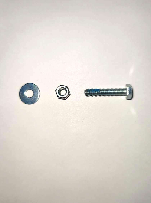 Короткий аксель-болт Германия