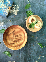 Тарелка деревянная мотивационная "Дом там, где сердце"