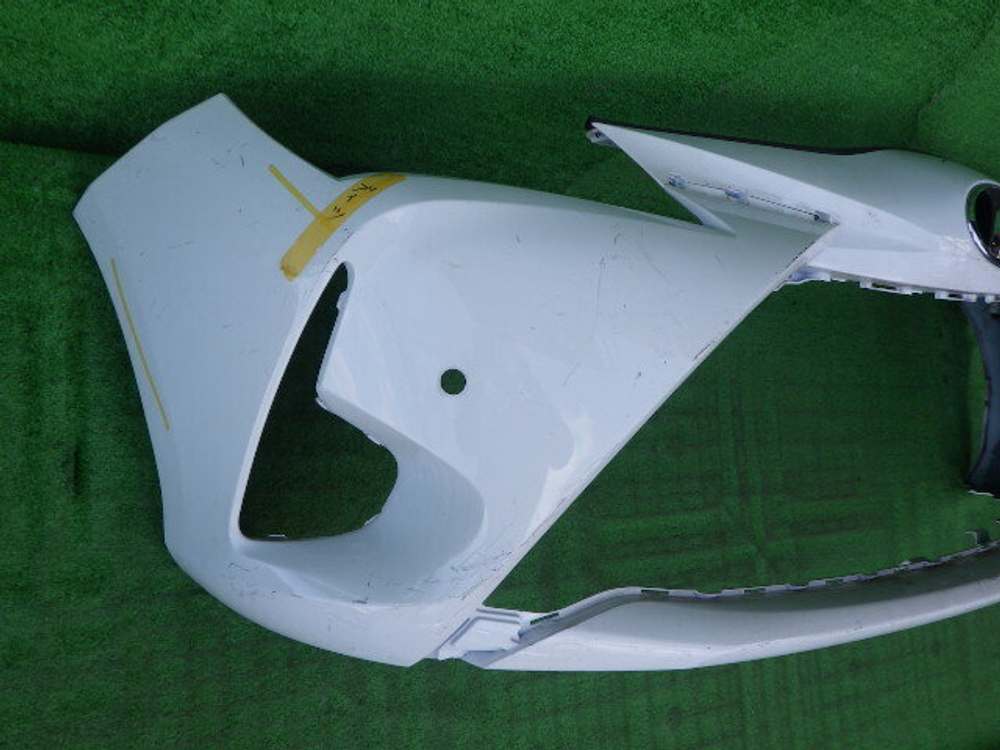 бампер передний Toyota Vitz KSP130 NSP135