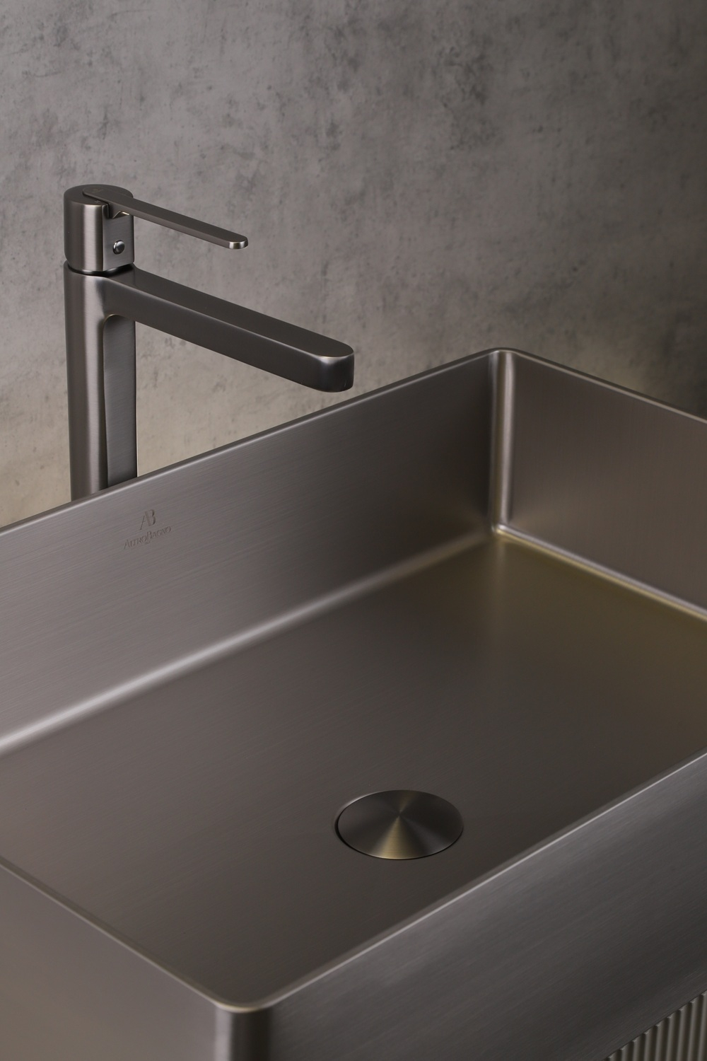 Раковина AltroBagno Solido 001022 MtGr из нержавеющей стали