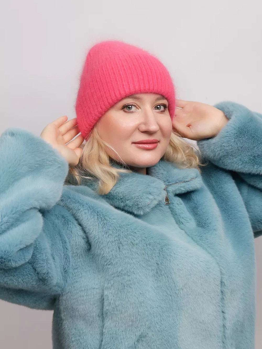 шапка вязаная бини ангора теплая демисезонная с отворотом