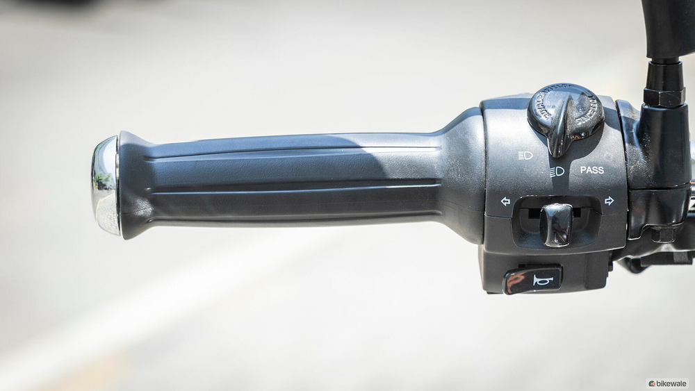 Royal Enfield Bullet 350 Standard Maroon